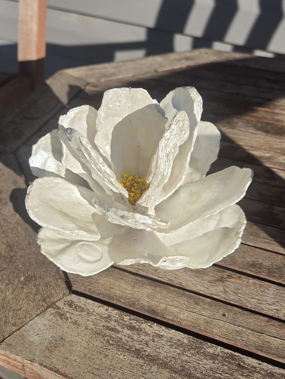 Handcrafted Oyster Shell Magnolia Flower - Picture 4 of 7